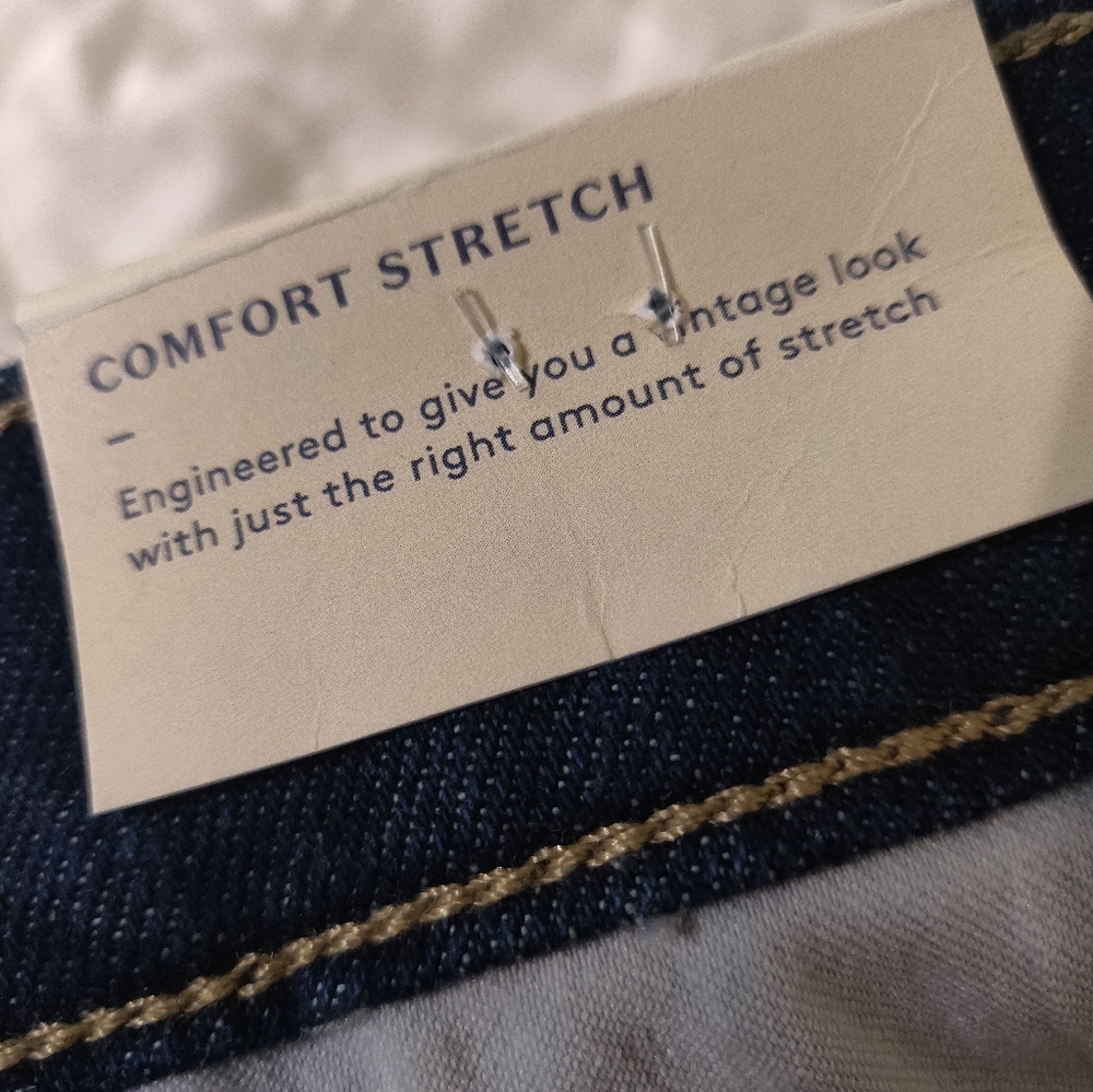 NWT Universal Thread Jeans. - Picture 5 of 12